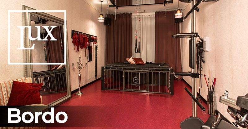 Dominastudio Lux | Peitsche - Deutschlands bestes Portal für Dominas BDSM & Fetisch